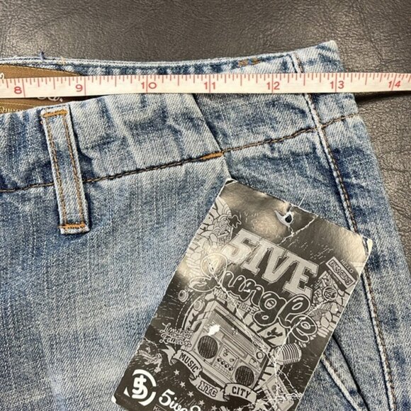 (21) 5ive Jungle & Co Women's Jean Shorts - Picture 4 of 8